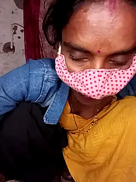 Snapshot of Babhi_Love chatting on 6, 11, 2025 Babhi Love online show from 6, 11, 2025