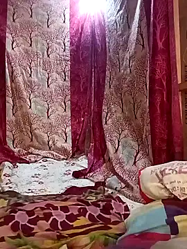 Snapshot of Babhi_Love chatting on 8, 11, 2025 Babhi Love online show from 8, 11, 2025