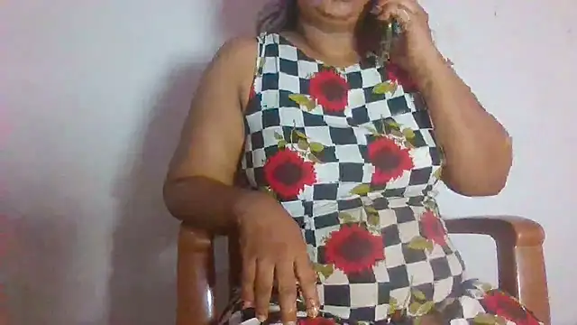 Snapshot of subodhii chatting on 10, 10, 2025 subodhii online show from 10, 10, 2025