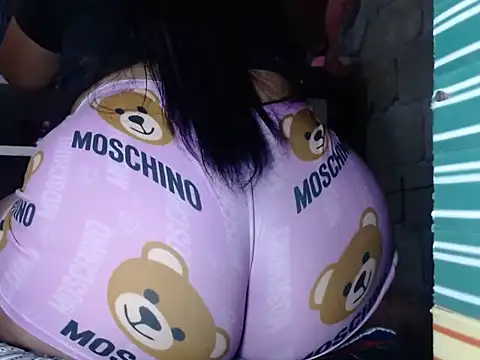 Snapshot of salmaextremeperver chatting on 6, 11, 2025 salmaextremeperver online show from 6, 11, 2025