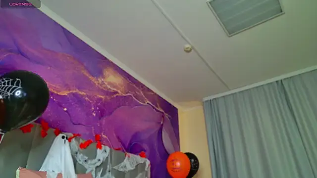 AnitaVensley online show from 24, 10, 2025