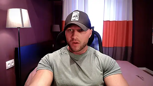 Snapshot of RikAdlerr chatting on 28, 11, 2025 RikAdlerr online show from 28, 11, 2025