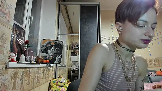 Snapshot of WatsonMi chatting on 22, 11, 2025 WatsonMi online show from 22, 11, 2025