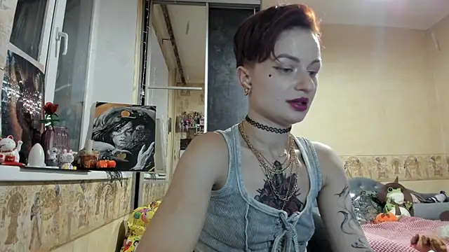 Snapshot of WatsonMi chatting on 12, 11, 2025 WatsonMi online show from 12, 11, 2025