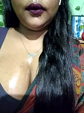 Snapshot of JIYA-04 chatting on 8, 7, 2026 JIYA-04 online show from 8, 7, 2026