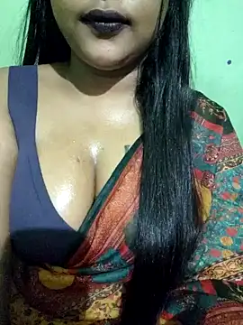 Snapshot of JIYA-04 chatting on 23, 9, 2025 JIYA-04 online show from 23, 9, 2025