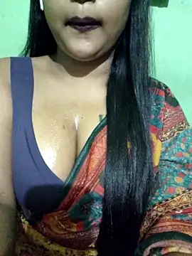 Snapshot of JIYA-04 chatting on 25, 9, 2025 JIYA-04 online show from 25, 9, 2025