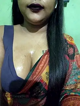 Snapshot of JIYA-04 chatting on 14, 9, 2025 JIYA-04 online show from 14, 9, 2025
