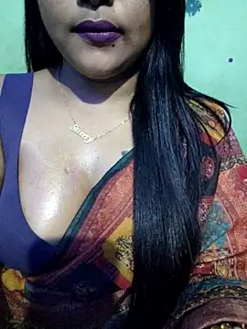 Snapshot of JIYA-04 chatting on 30, 11, 2025 JIYA-04 online show from 30, 11, 2025