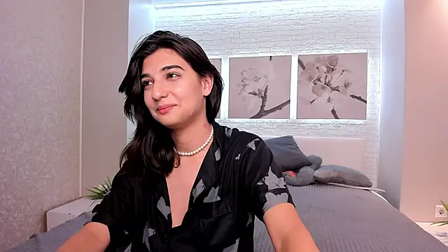Snapshot of Elfy_Rare_ chatting on 18, 9, 2025 Elfy Rare online show from 18, 9, 2025