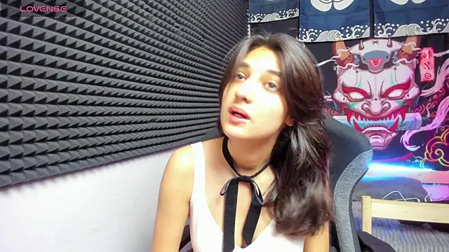 Elfy Rare  online show from 3, 11, 2025