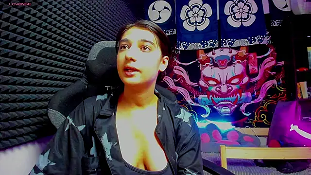 Snapshot of Elfy_Rare_ chatting on 22, 9, 2025 Elfy Rare online show from 22, 9, 2025