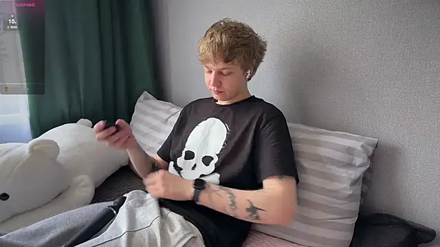 Snapshot of olivertasty chatting on 22, 5, 2026 olivertasty online show from 22, 5, 2026