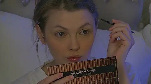 Snapshot of miamunn chatting on 22, 12, 2025 miamunn online show from 22, 12, 2025