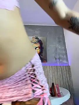 Saracooper   online show from 27, 2, 2026