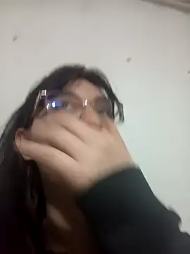 Snapshot of lareinalareinadelanal chatting on 5, 11, 2025 lareinalareinadelanal online show from 5, 11, 2025