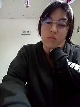 Snapshot of lareinalareinadelanal chatting on 31, 10, 2025 lareinalareinadelanal online show from 31, 10, 2025