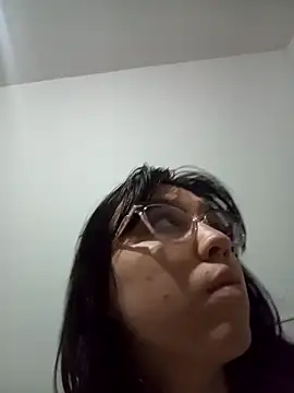 Snapshot of lareinalareinadelanal chatting on 30, 11, 2025 lareinalareinadelanal online show from 30, 11, 2025