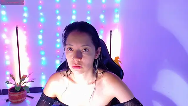 Sarasavage online show from 20, 4, 2026