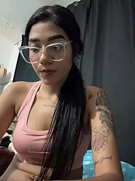 ElaRose 12 online show from 19, 6, 2026
