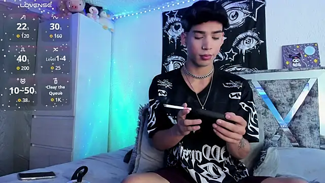 Dark Boy26 online show from 9, 10, 2025