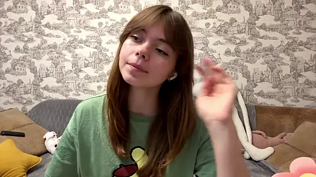 CoralinaEastoy online show from 22, 9, 2025