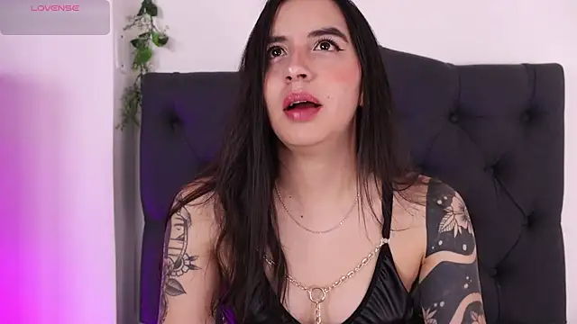 kaylee lee online show from 2, 4, 2026