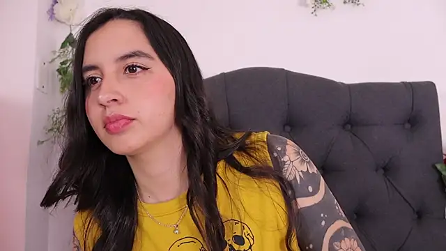 kaylee lee online show from 13, 2, 2026