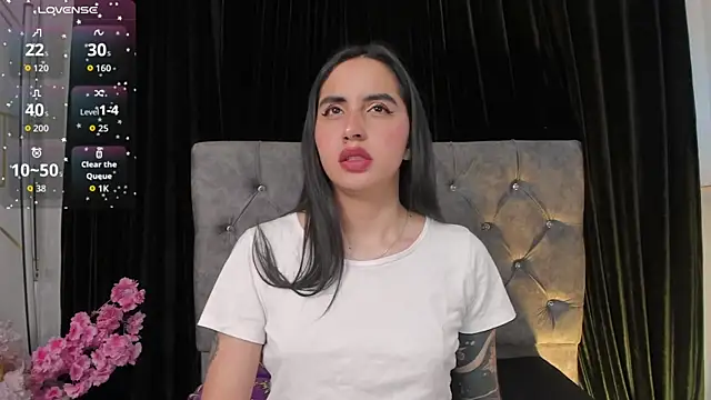 kaylee lee online show from 11, 11, 2025