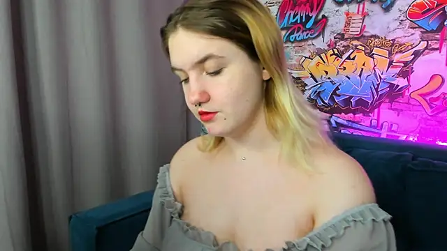 Snapshot of Julia_Jips chatting on 29, 9, 2025 Julia Jips online show from 29, 9, 2025