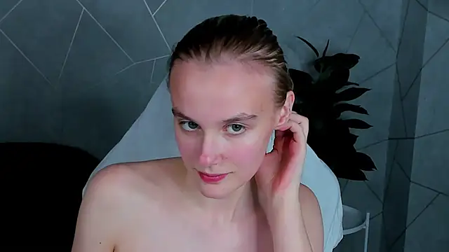 Carolin Miller online show from 15, 11, 2025