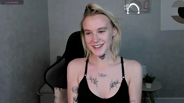 Carolin Miller online show from 7, 11, 2025