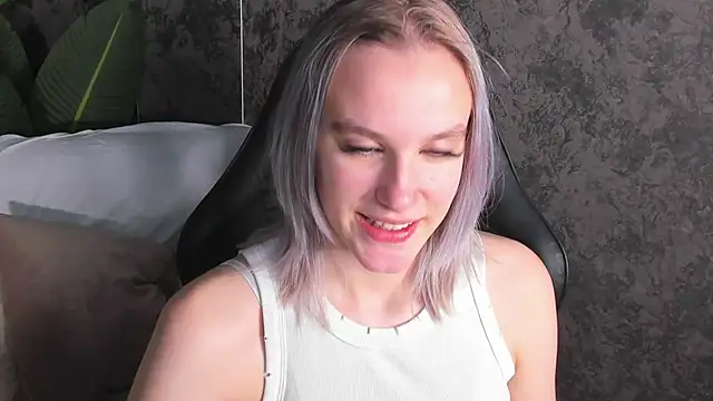 Carolin Miller online show from 19, 11, 2025