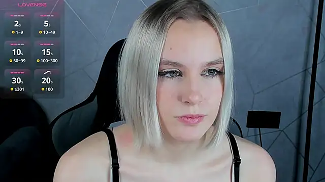 Carolin Miller online show from 3, 12, 2025