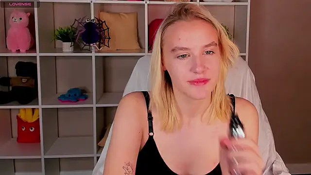 Carolin Miller online show from 27, 10, 2025