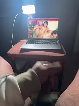 Snapshot of Minidemonkush chatting on 15, 2, 2026 Minidemonkush online show from 15, 2, 2026