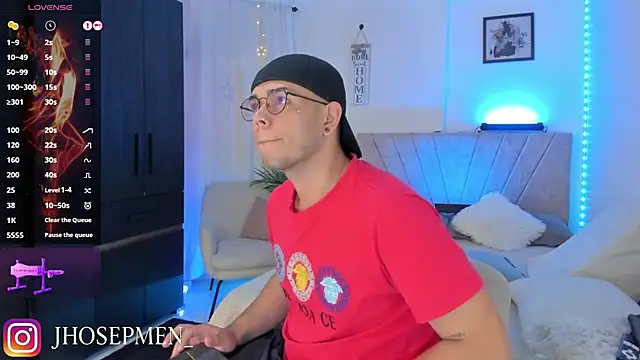 Snapshot of jhosepMoreno chatting on 16, 9, 2025 jhosepMoreno online show from 16, 9, 2025