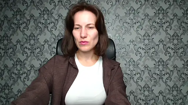 Snapshot of Kelly_Kisss chatting on 7, 11, 2025 Kelly Kisss online show from 7, 11, 2025