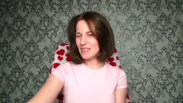 Kelly Kisss online show from 16, 4, 2026