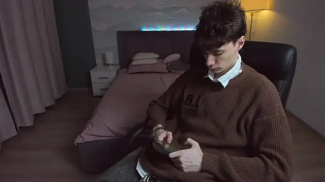 Edvard Blare online show from 24, 10, 2025