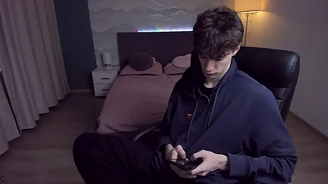 Edvard Blare online show from 13, 11, 2025