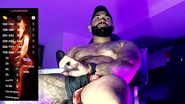 Snapshot of Max-prada chatting on 2, 3, 2026 Max-prada online show from 2, 3, 2026