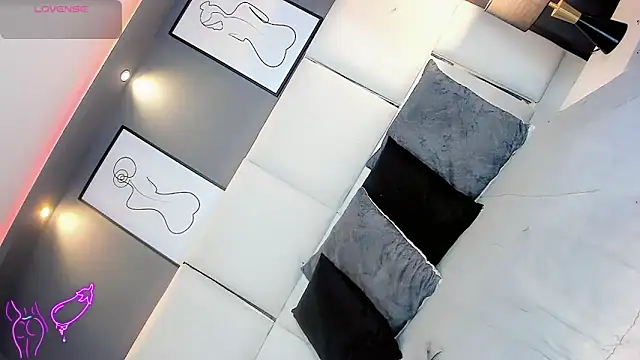 Snapshot of LiaFernandaa chatting on 5, 5, 2026 LiaFernandaa online show from 5, 5, 2026