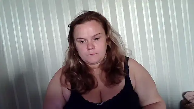 HollyXEva online show from 9, 9, 2025