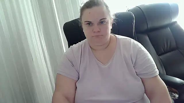 HollyXEva online show from 25, 9, 2025