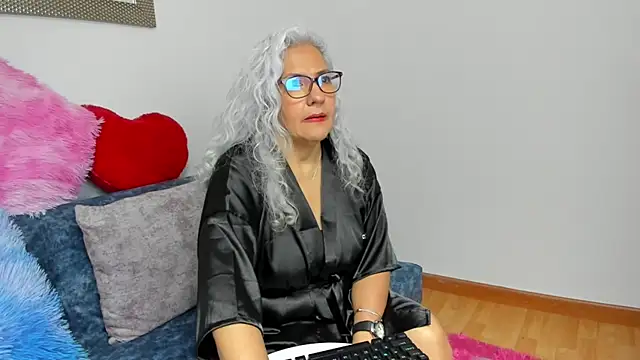 marilyn70 online show from 8, 11, 2025