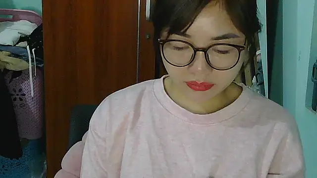 Uhem112 online show from 16, 11, 2025