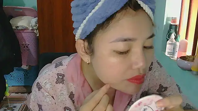 Uhem112 online show from 8, 11, 2025