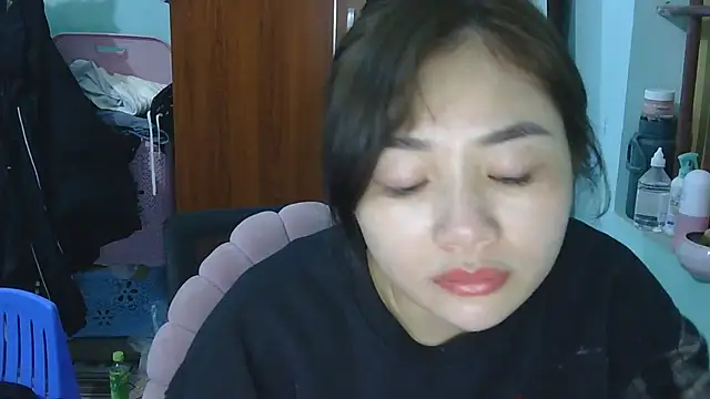 Uhem112 online show from 17, 11, 2025