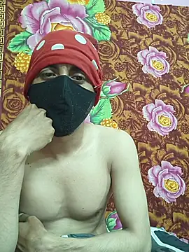 Seducing couple online show from 16, 2, 2026